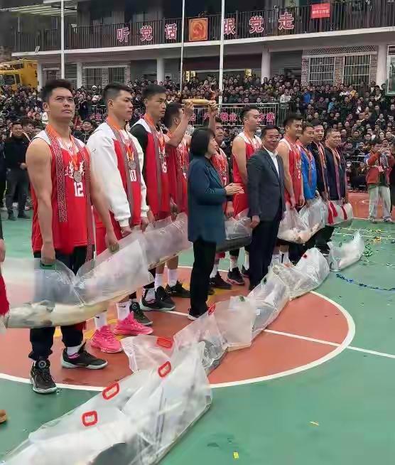 贵州凯里县际篮球比赛视频,贵州凯里舟溪镇篮球比赛