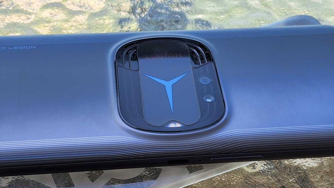 拯救者y90和拯救者2pro哪个好,拯救者y90实测