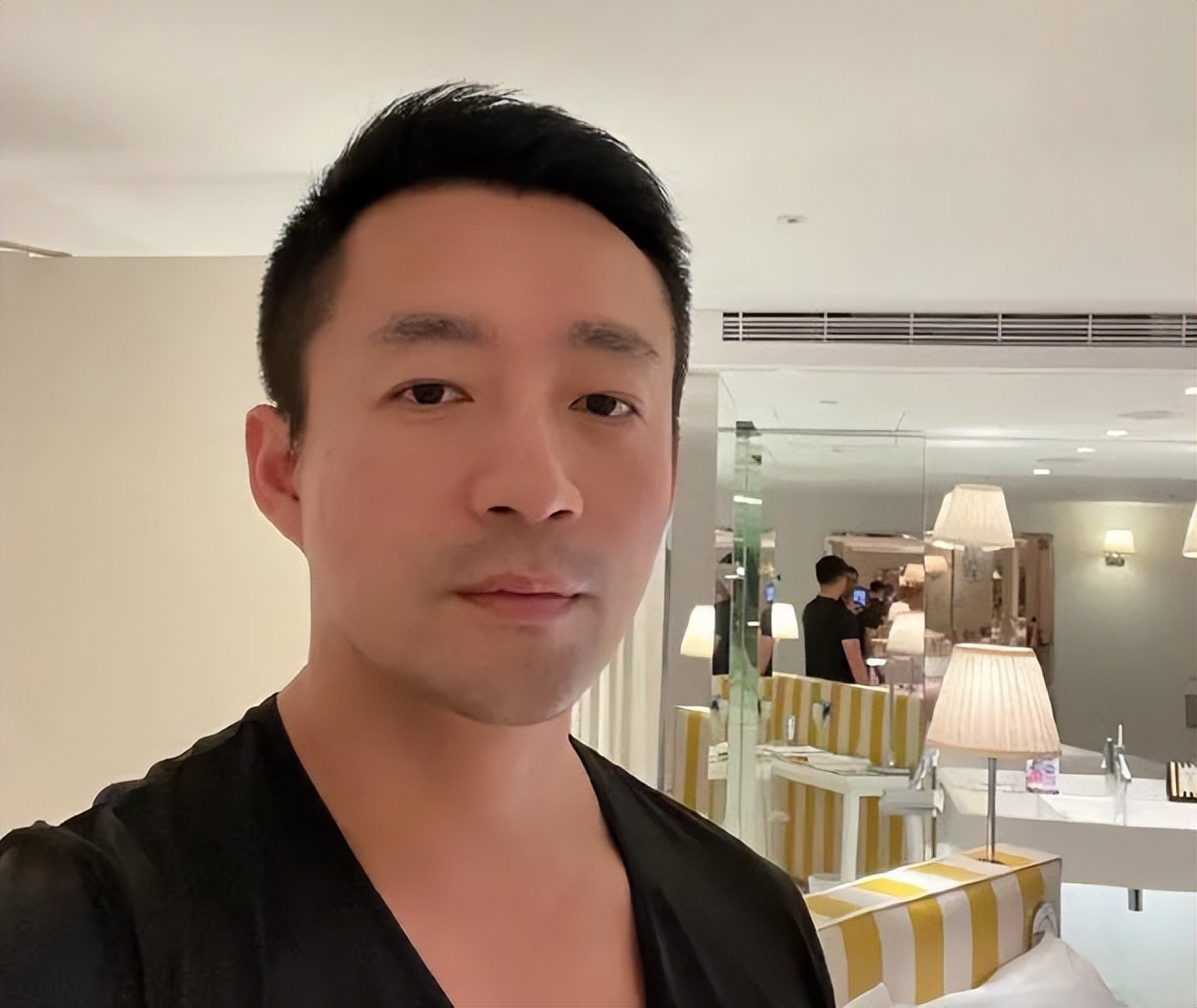 大s刷汪小菲的信用卡买婚戒,大s二婚婚戒