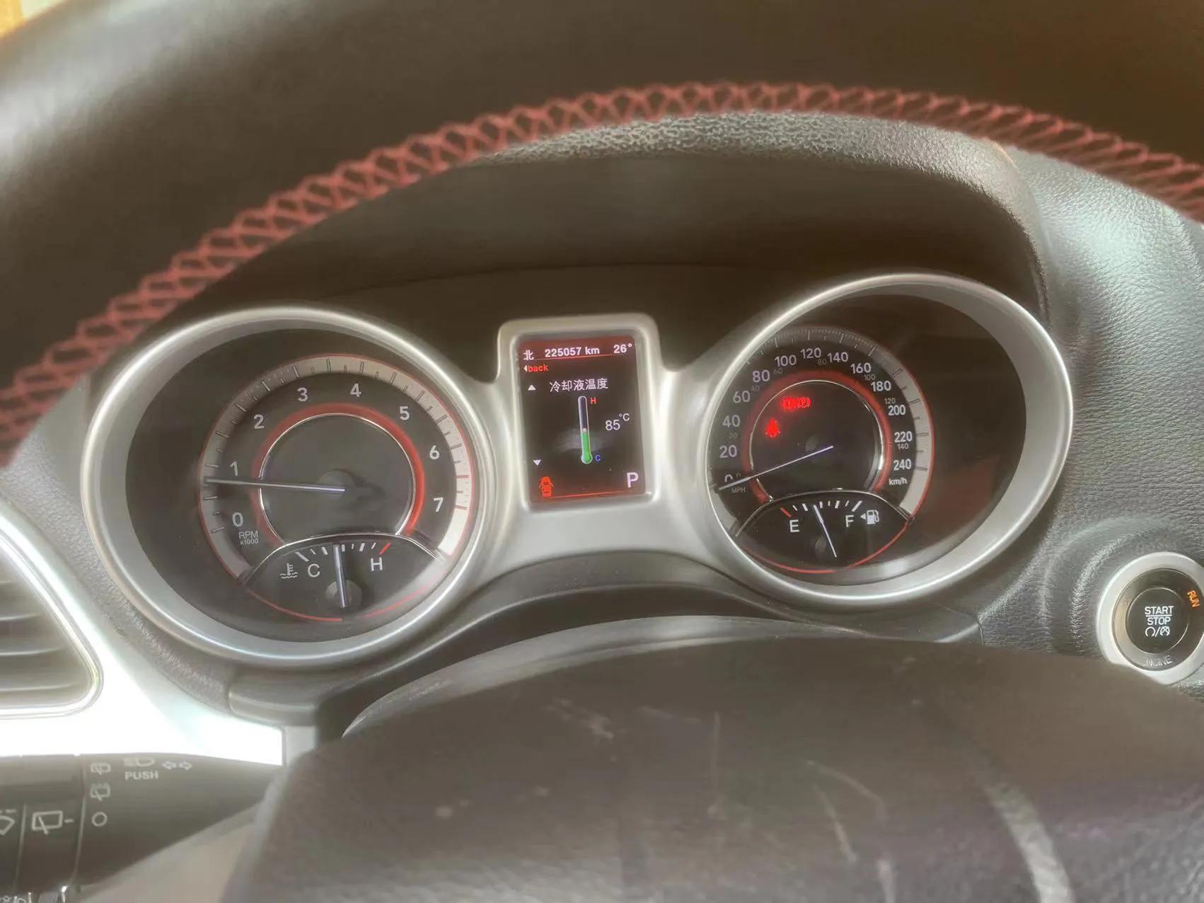 道奇酷威journey墨西哥版,道奇酷威刹车