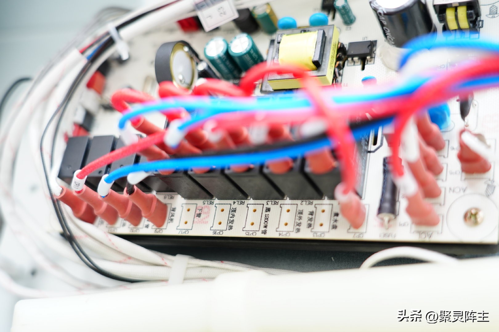 华凌hd800和凯度tdpro二代,华凌hd800与凯度gdpro哪个好