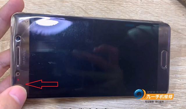 华为手机充电亮红灯开不了机,华为手机开不开机显示红色呼吸灯