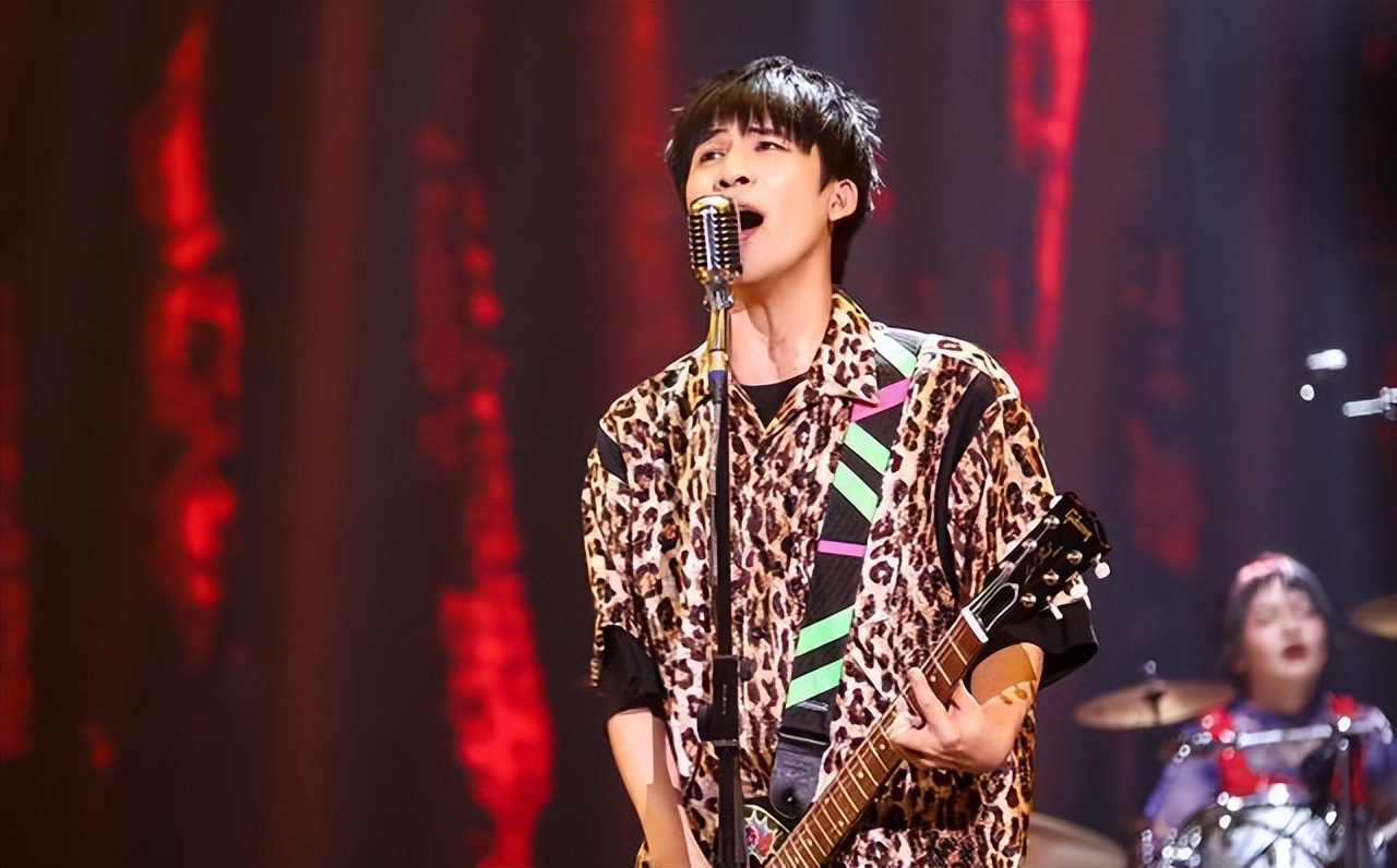 人间清醒大张伟谈青春期,大张伟年轻时的荒唐事