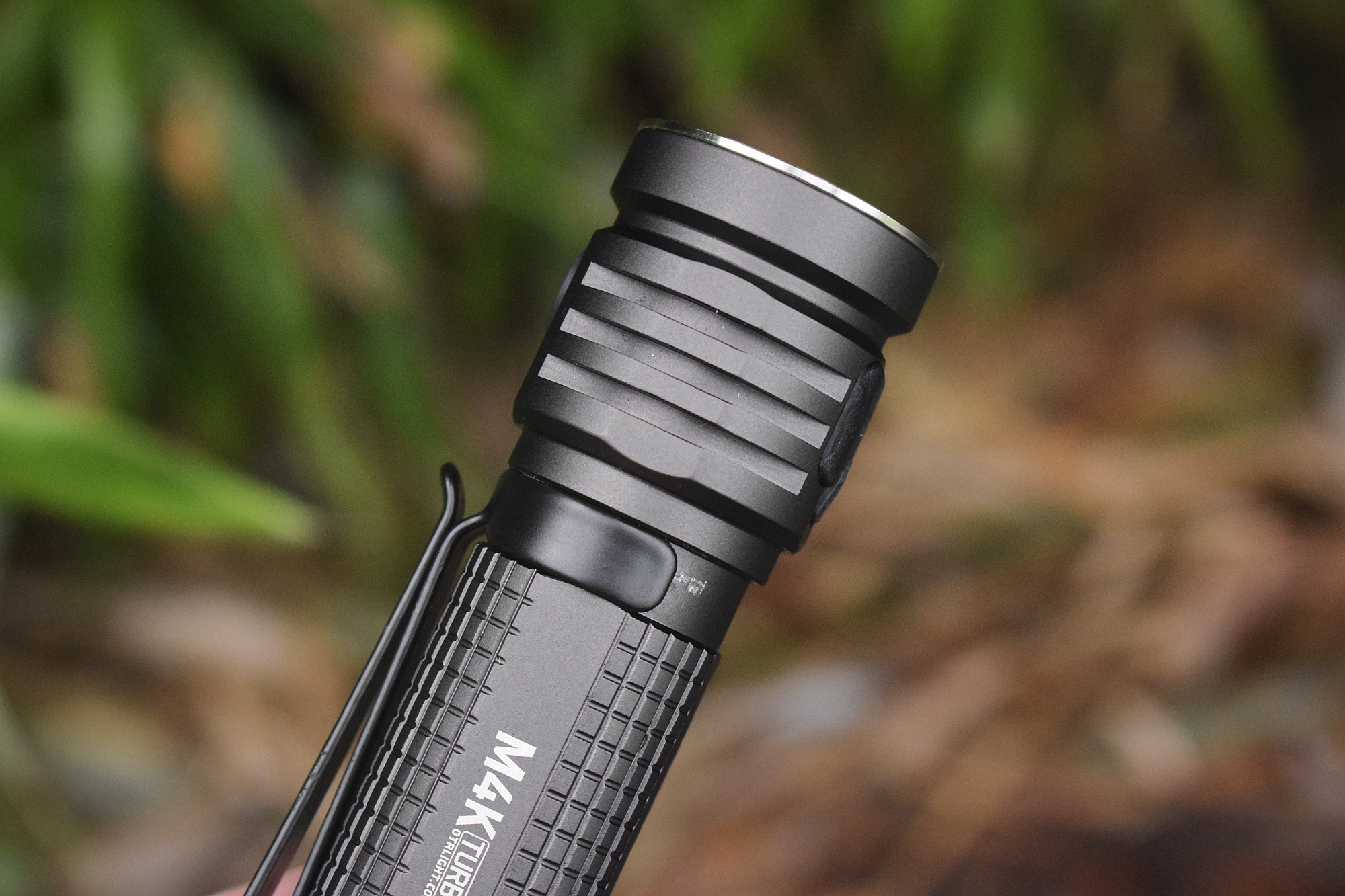 短小精悍实力派！在路上M4KEDC小手电体验