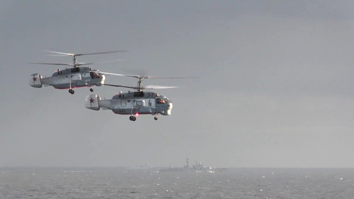 架空：6万吨双蒸弹，令*独台**分子胆寒，差强人意的江苏号航空母舰