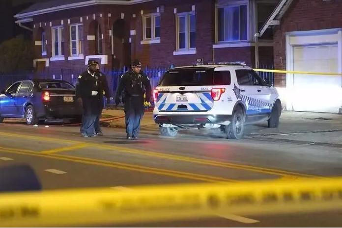 八成民众不满美国现状,华盛顿数万人游行谴责拜登