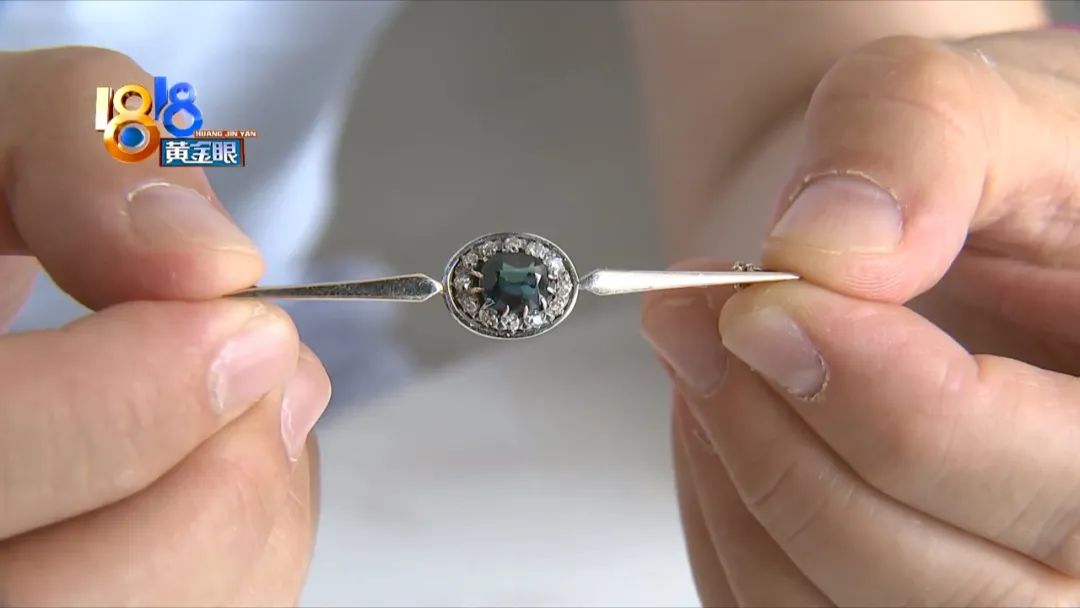 二十多万买“古董”，“忠实粉丝”质疑“走播”