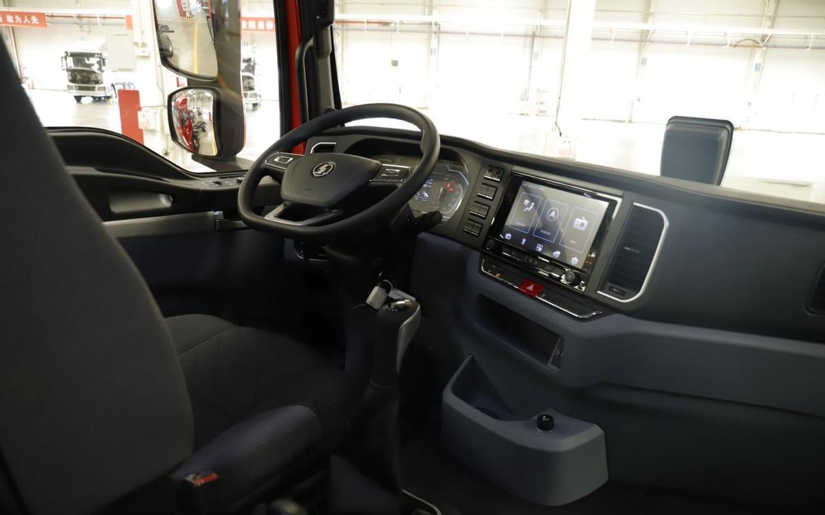 陕汽lng低顶牵引车报价大全,新能源重卡销量猛增6倍