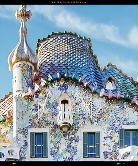 巴塞罗那为什么有吸引力,巴塞罗那特色是什么