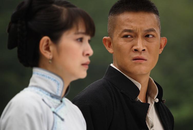 央视年代剧今晚开播，演员阵容雄厚，此剧一播出，娱乐剧都得退散