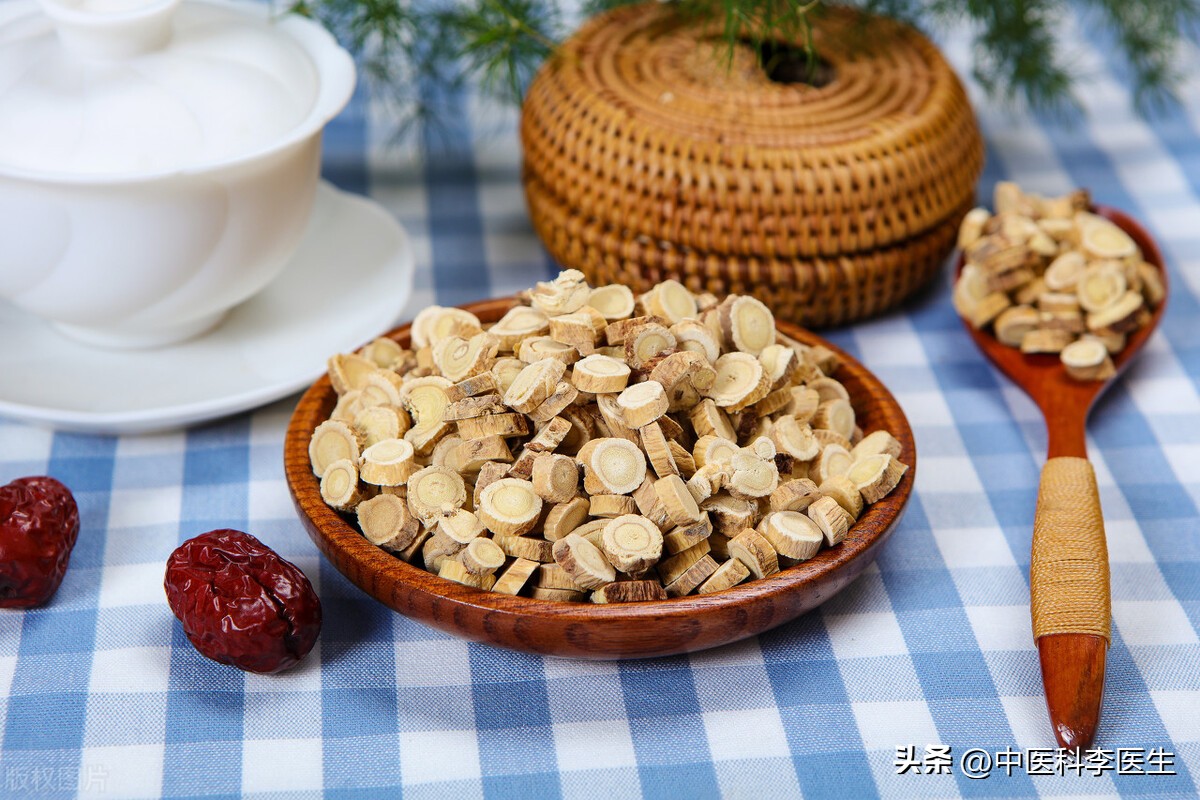 长期喝黄芪会伤肾吗,喝黄芪水会伤肾吗