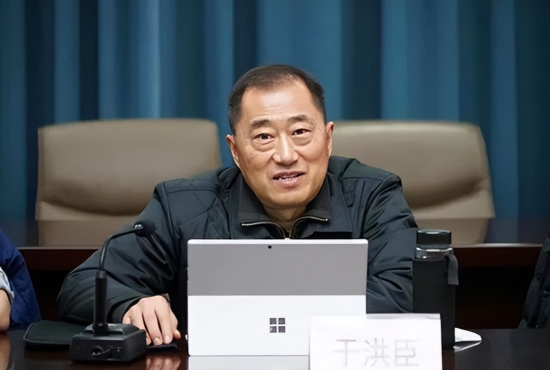 李铁案又升级！中央巡视组出手剑指更高层，足协大鱼还能挺多久？