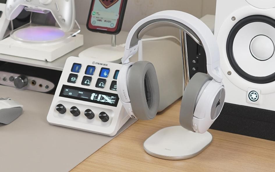 好看充满科技感的桌搭,桌搭好物推荐简约