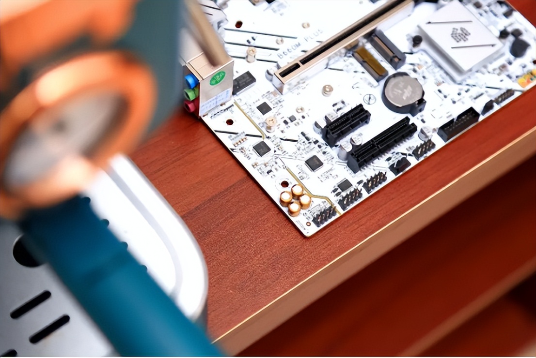 b660plus娴嬭瘎,b660plus璇勬祴