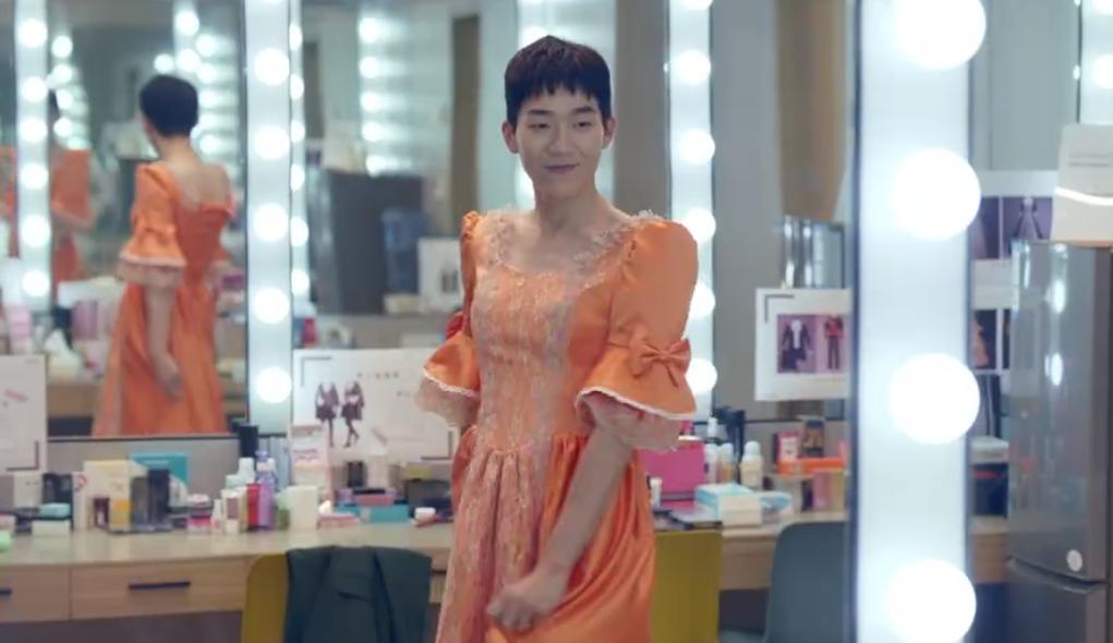 羞羞的铁拳男女互换身份时的反应,羞羞的铁拳免费观看完整视频