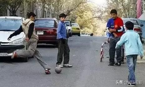 中国足球注册人数8000还是10万,中国足协注册球员数量