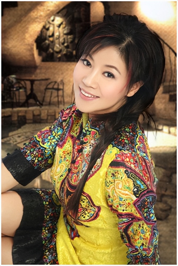 青歌赛7位冠军全部销声匿迹,最后一届青歌赛民族唱法冠军