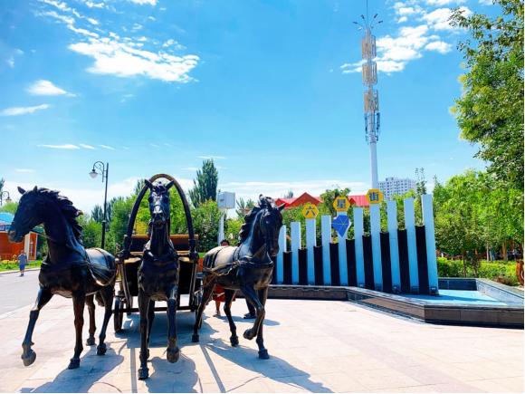 冬季伊宁市出发打卡几个景点,来伊宁市打卡