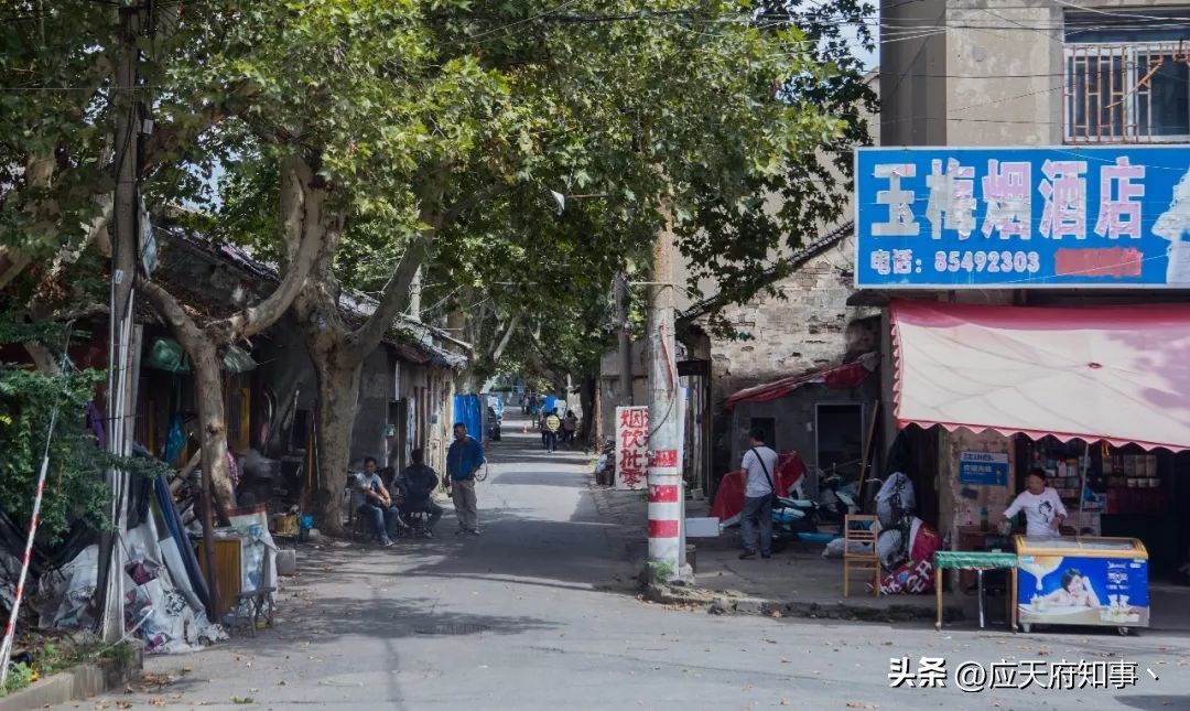 南京燕子矶滨江公园,南京燕子矶是哪个区