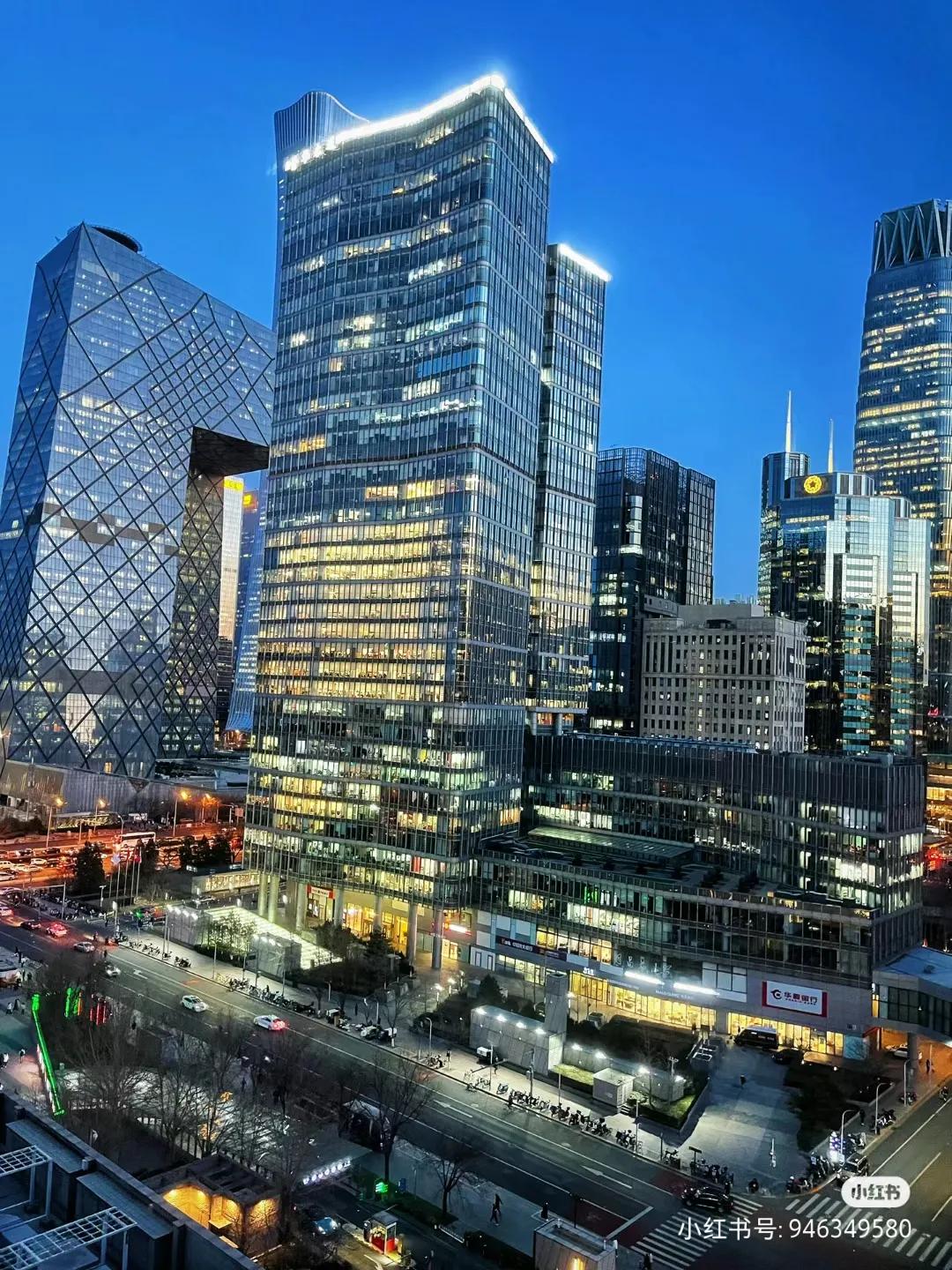 张雪峰说北京最拥挤的地方,张雪峰说不要看不起任何人