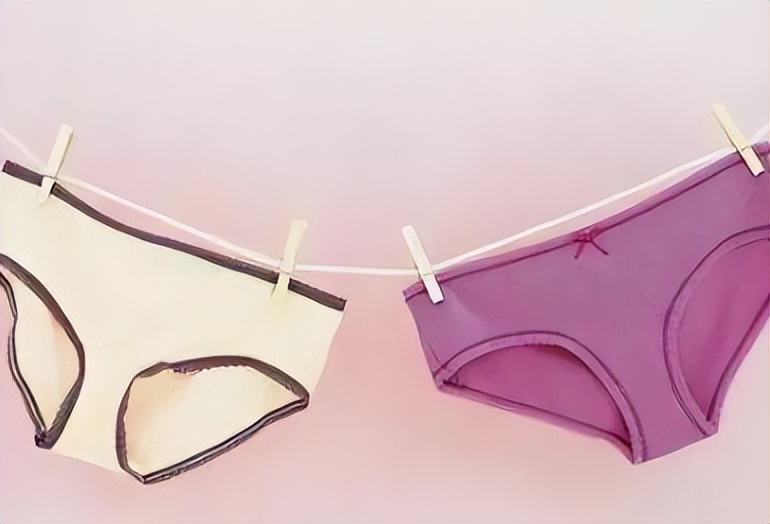 女生每天都清洗*裤内**，为何中间还是发黄发硬呢？看完就明白了