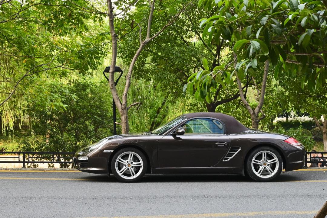 保时捷二手跑车最值得购买的车型,十万左右二手保时捷敞篷车四座