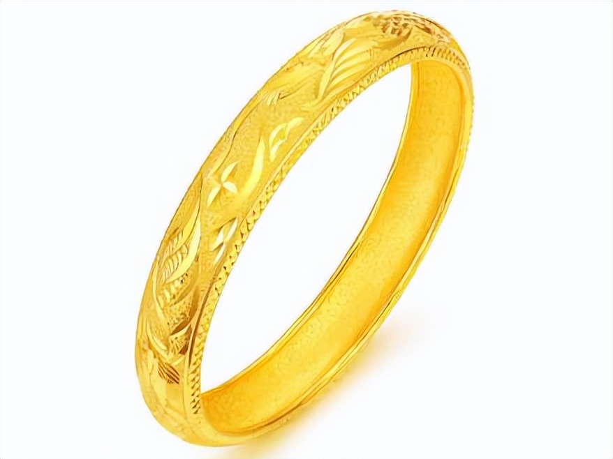 按款式卖的金手镯回收多少钱,7000多块的金手镯回收大概多少钱