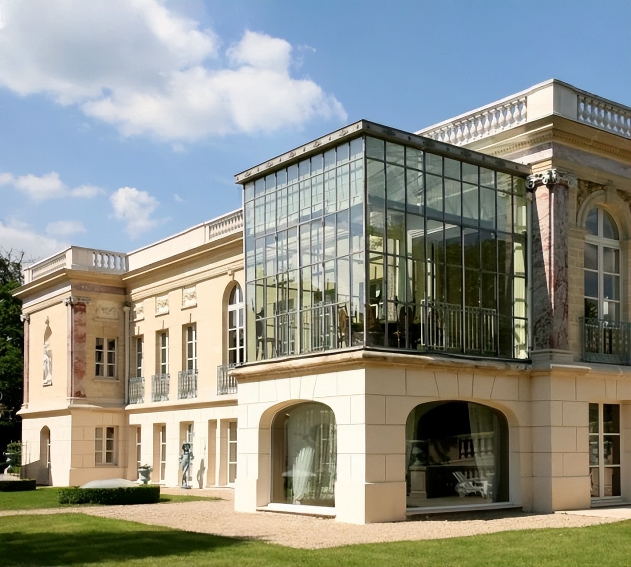 梅西回归迎接两次挑战,梅西为缺席训练道歉原视频