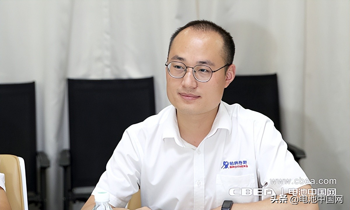 铂纳特斯高端科技装备,铂纳特斯注液设备