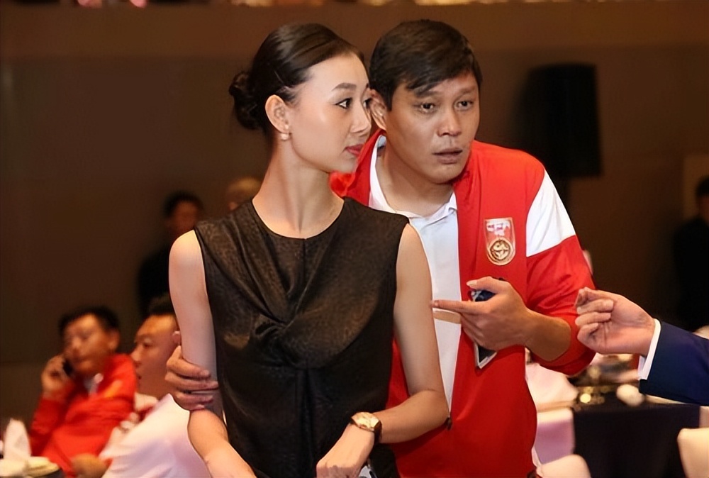 范志毅女儿范斯晶图,范志毅女儿范斯晶上综艺节目