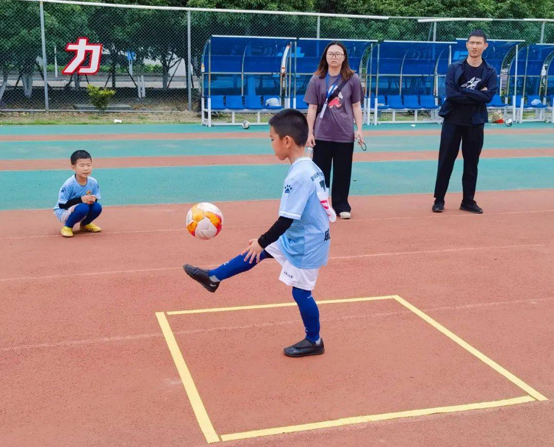 嘉兴市幼儿体育大会篮球表演,嘉兴幼儿体育大会