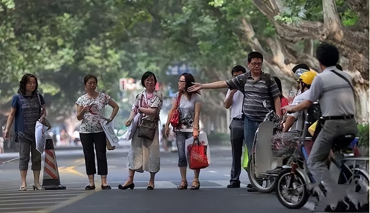 高考回忆30张照片,40张高考经典照片