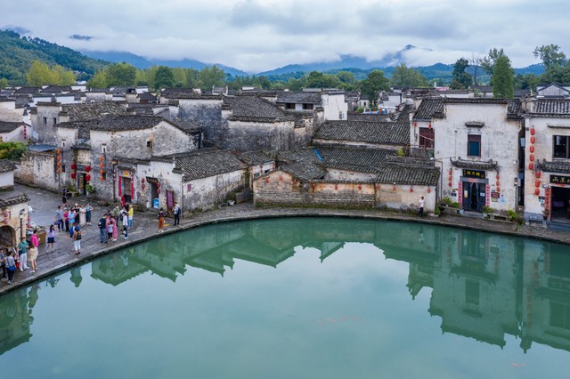 关于旅游赚钱的十种方法,旅游到底有多赚钱