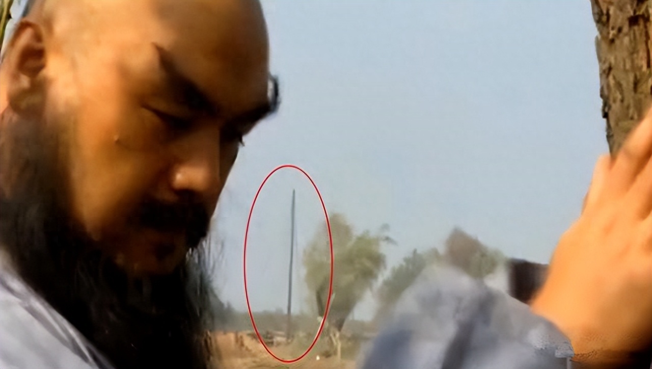 妖怪穿帮,西游记穿帮镜头妖怪戴戒指