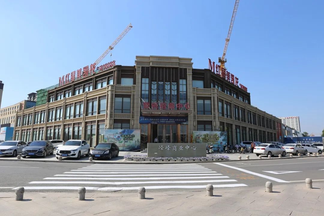 从寥寥无几到万人簇拥,从一无所有到遍地开花