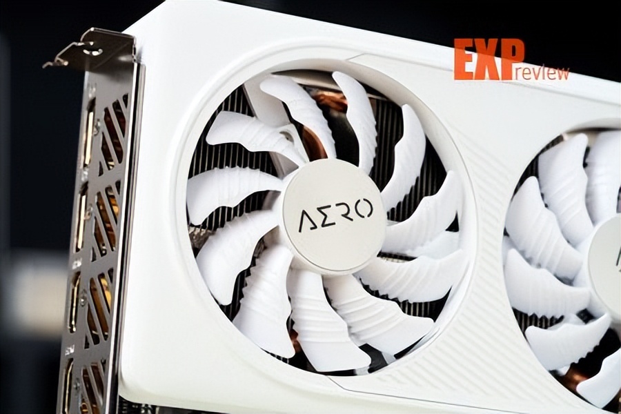 技嘉RTX4060TiAEROOC8GB雪鹰显卡评测：极简外观，显存潜力可观