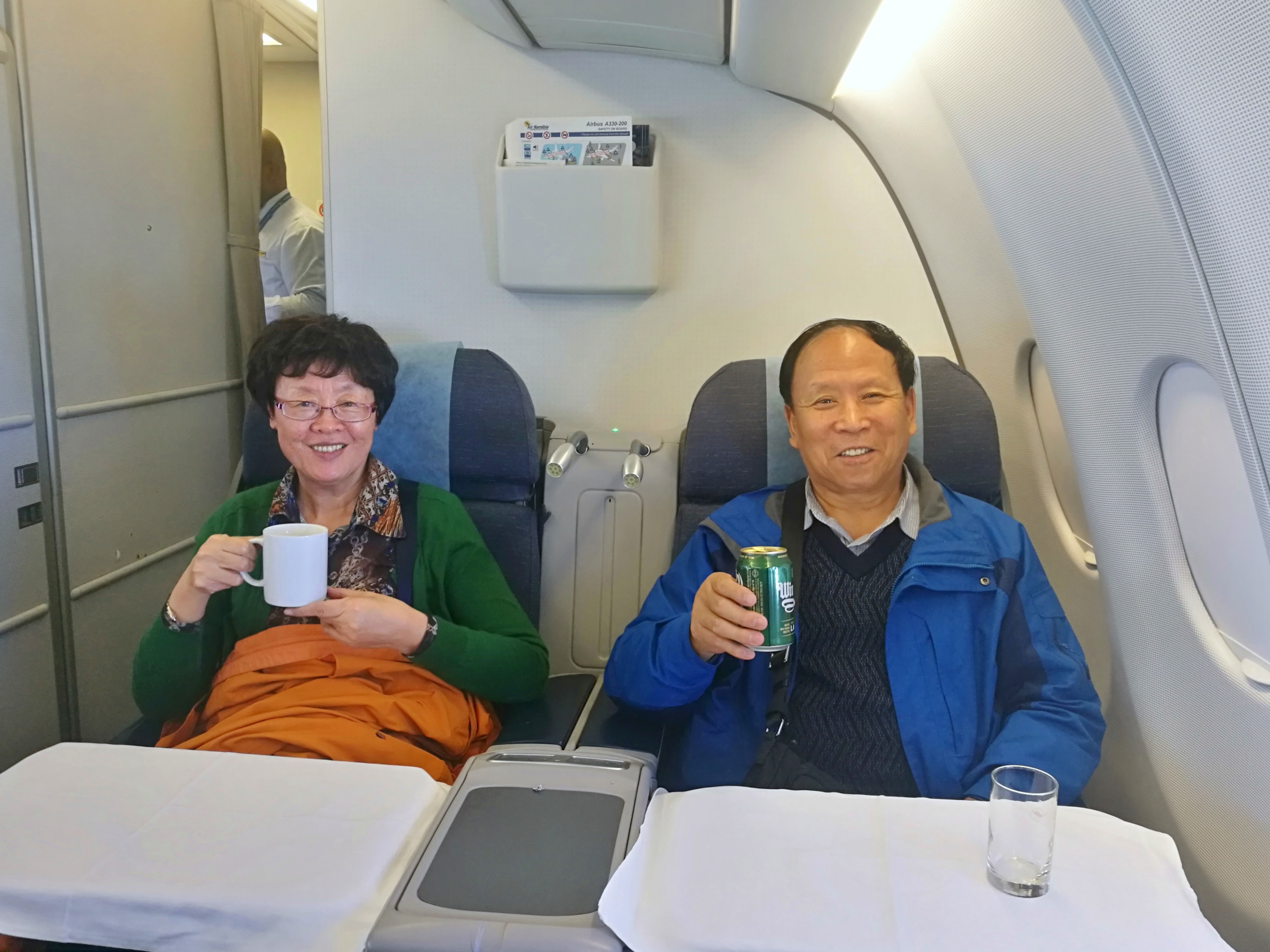 绾崇背姣斾簹绾㈣壊娌欐紶,绾崇背姣斾簹娌欐紶涔嬫梾