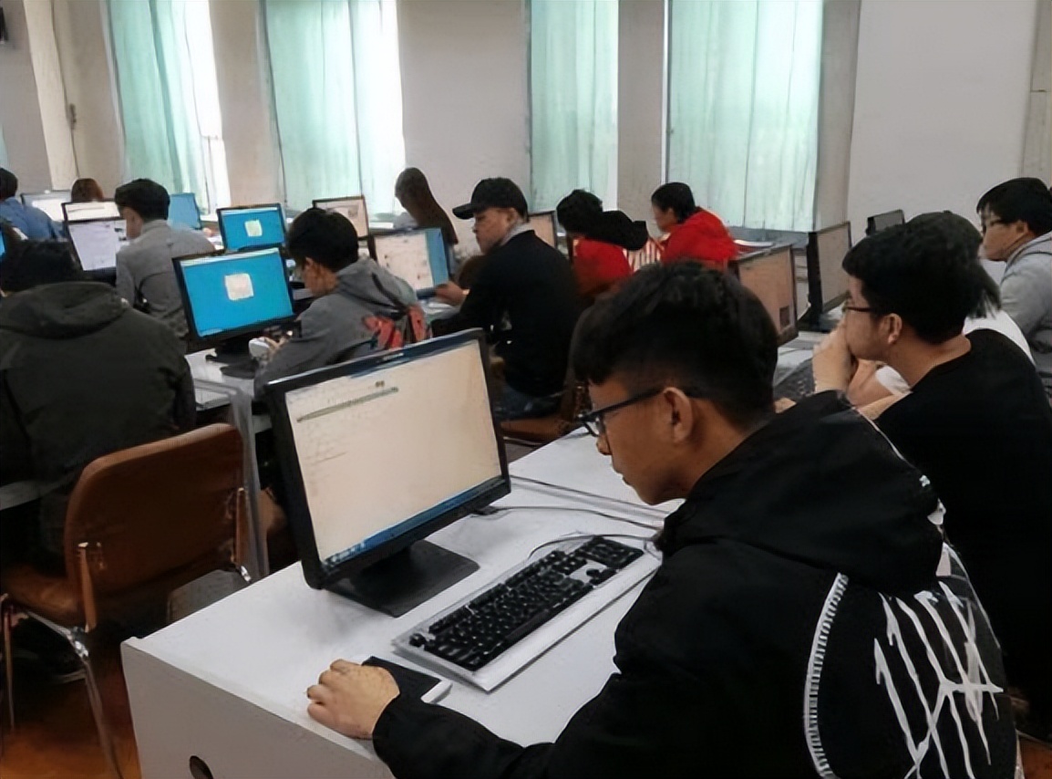 十大就业前景最好工科专业,就业前景最好的十大工科类专业