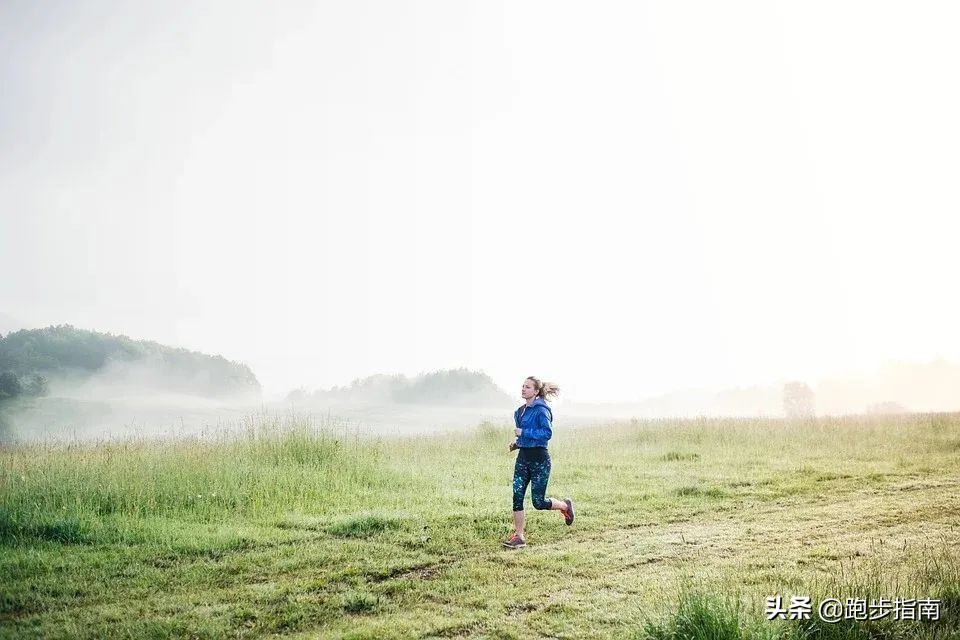 午跑和夜跑什么时候跑步最好,晨跑午跑夜跑哪个更好