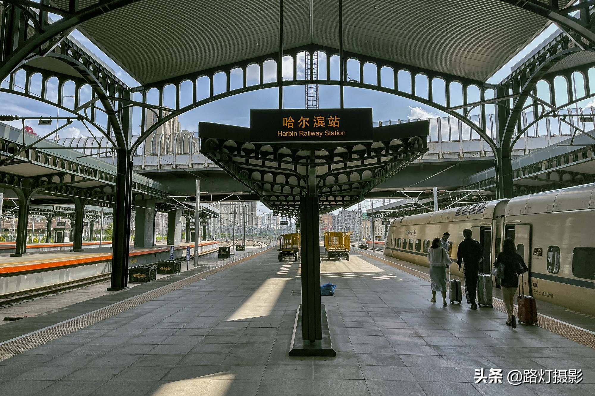 人口跌破1000万,“东方小巴黎”辉煌不再,哈尔滨到底怎么了?