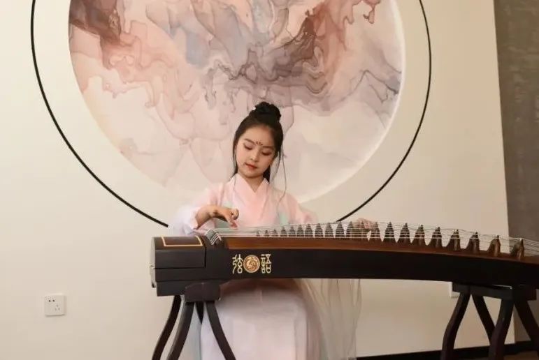 古筝初学者为什么是d调,古筝为什么基本功如此重要