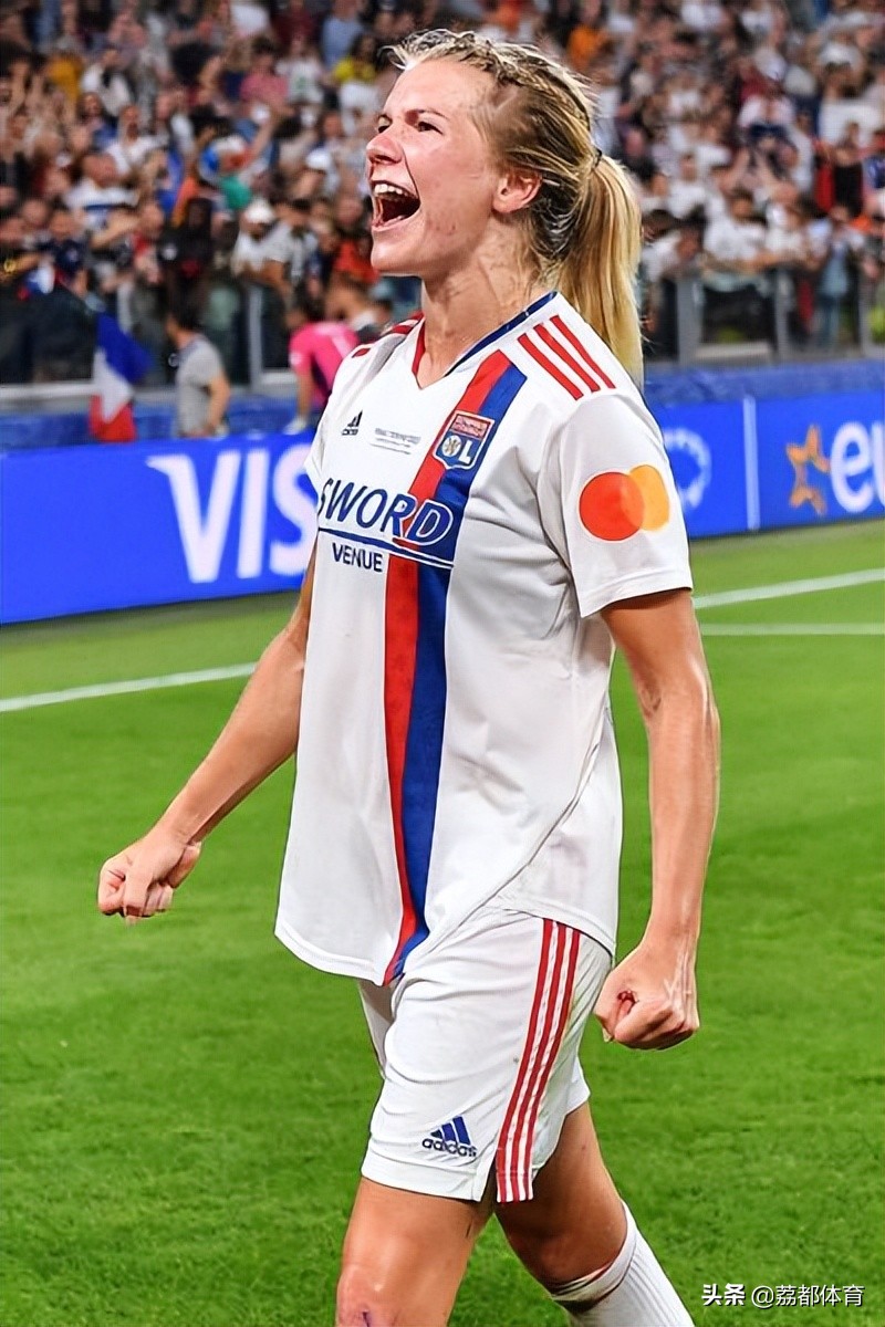 最美足球女运动员,世界十大美女足球运动员