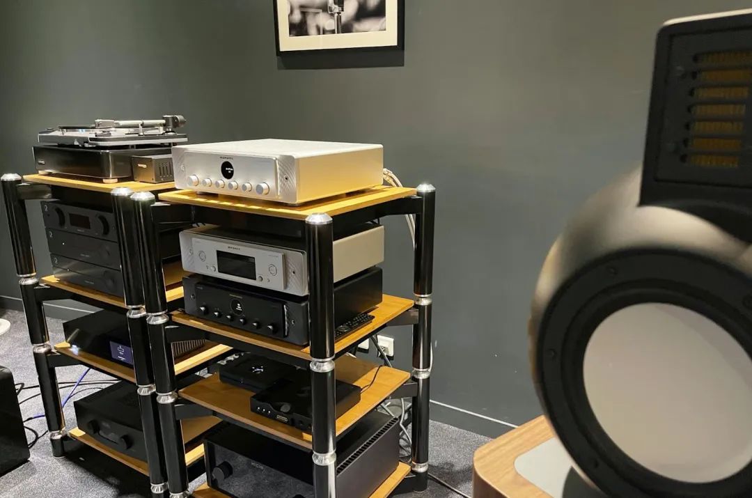 马兰士model40n有前级输出吗,marantzmodel40