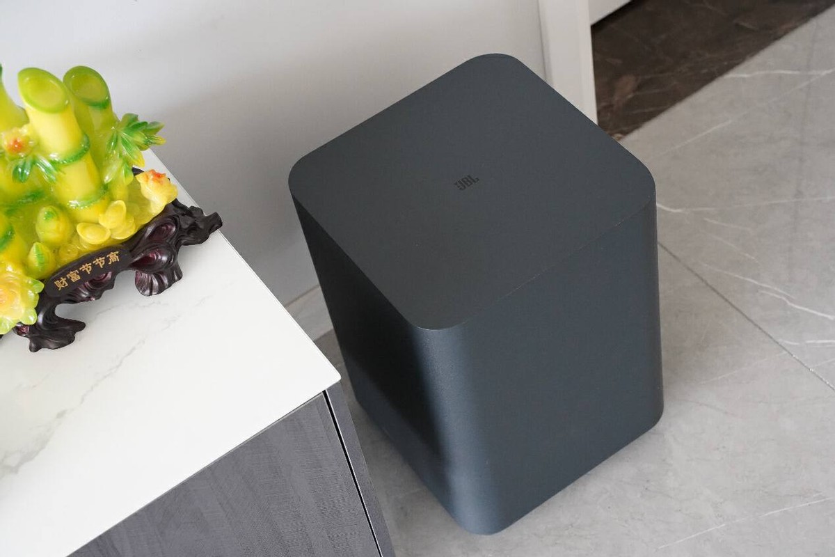 万元回音壁推荐,jblbar1000回音壁测评