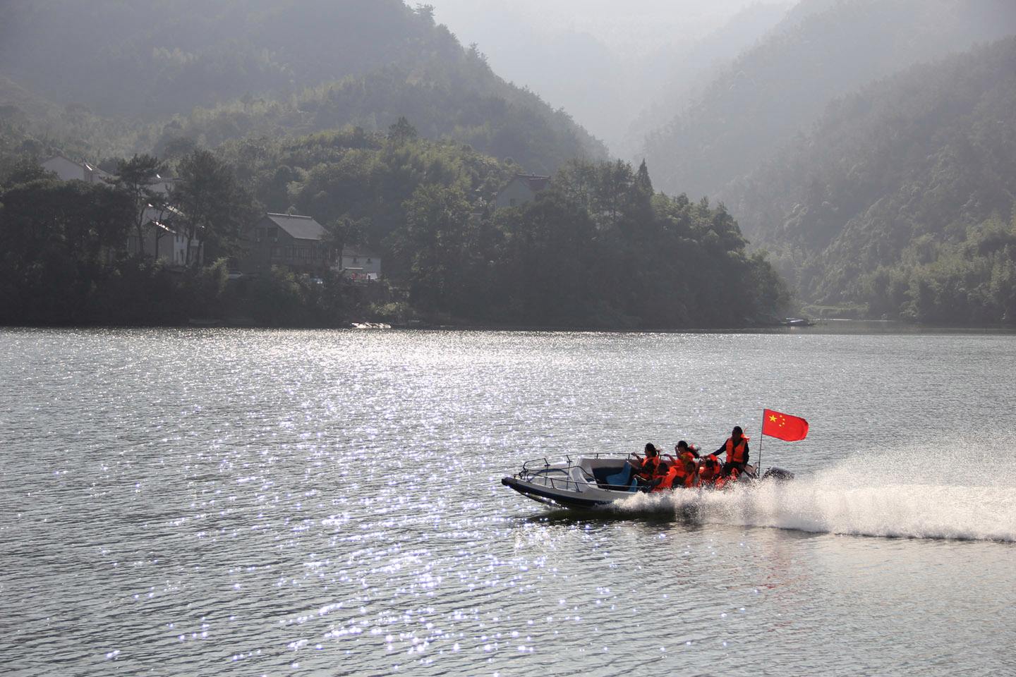 沁园春长沙教学设计特色说明,沁园春长沙教学设计详案