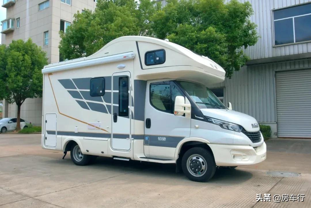 房车中的三大顶级豪华品牌,依维柯房车十大品牌