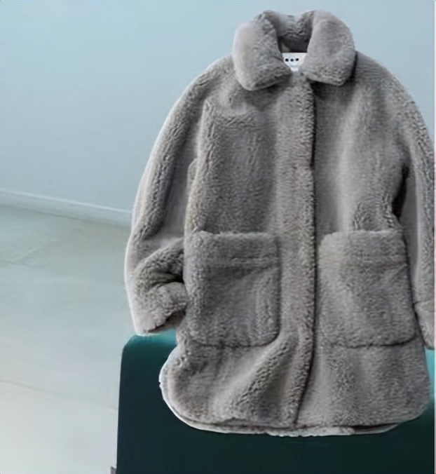 掌握这三点大衣轻松穿出时髦感,穿大衣有技巧这样穿才好看