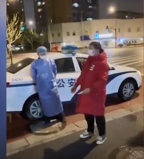 上海一骑手代购6桶泡面30个鸡蛋,上海骑手代购六桶方便面20个鸡蛋