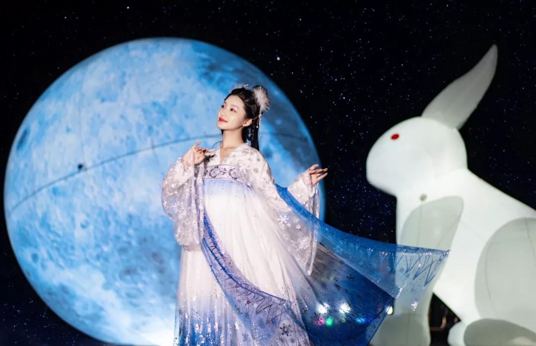 第一批市级夜间文化和旅游消费集聚区名单公示,这三个夜间文旅消费集聚区亮了!