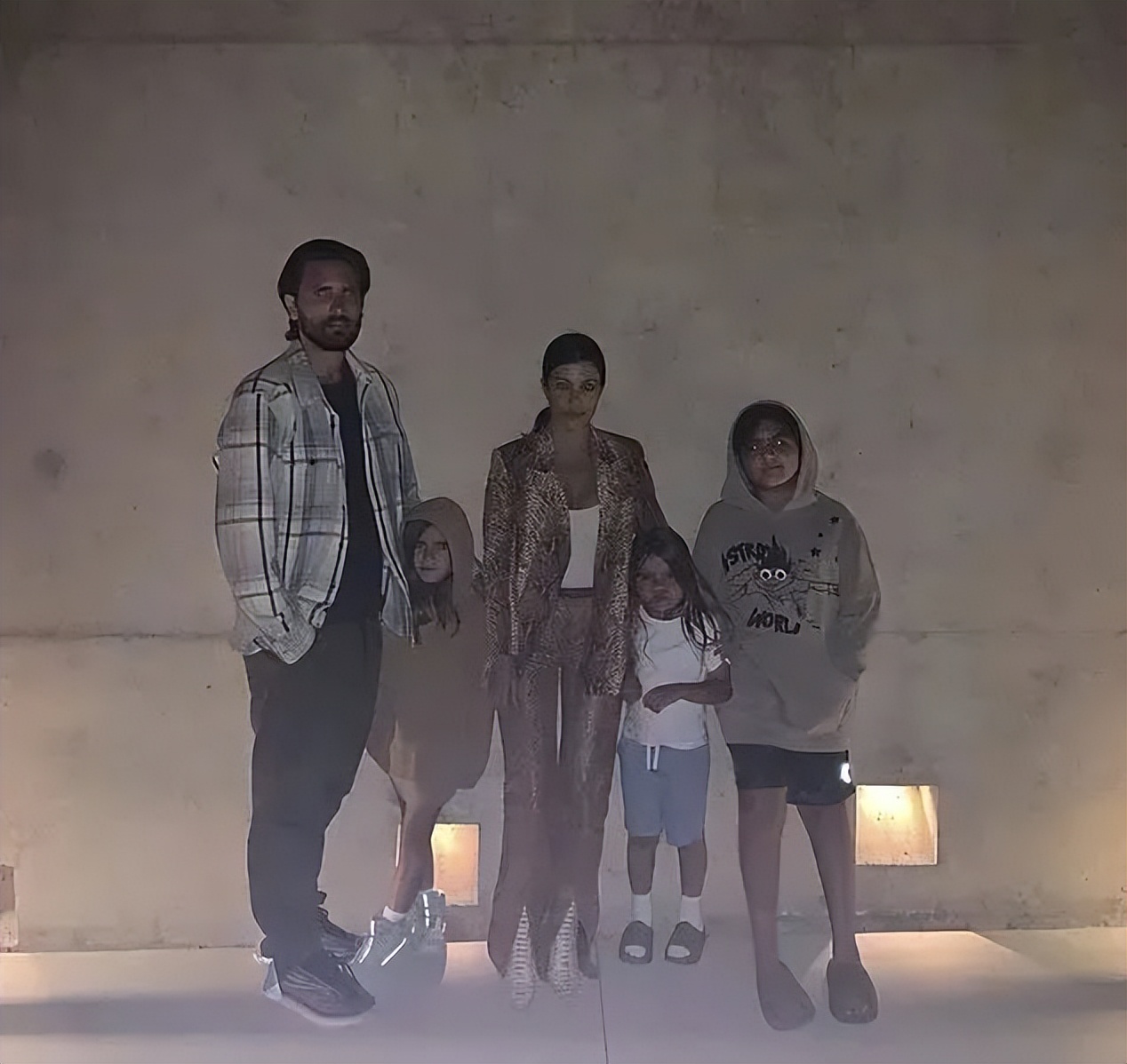 卡戴珊大姐考特尼4胎生了吗,卡戴珊公开谈备孕